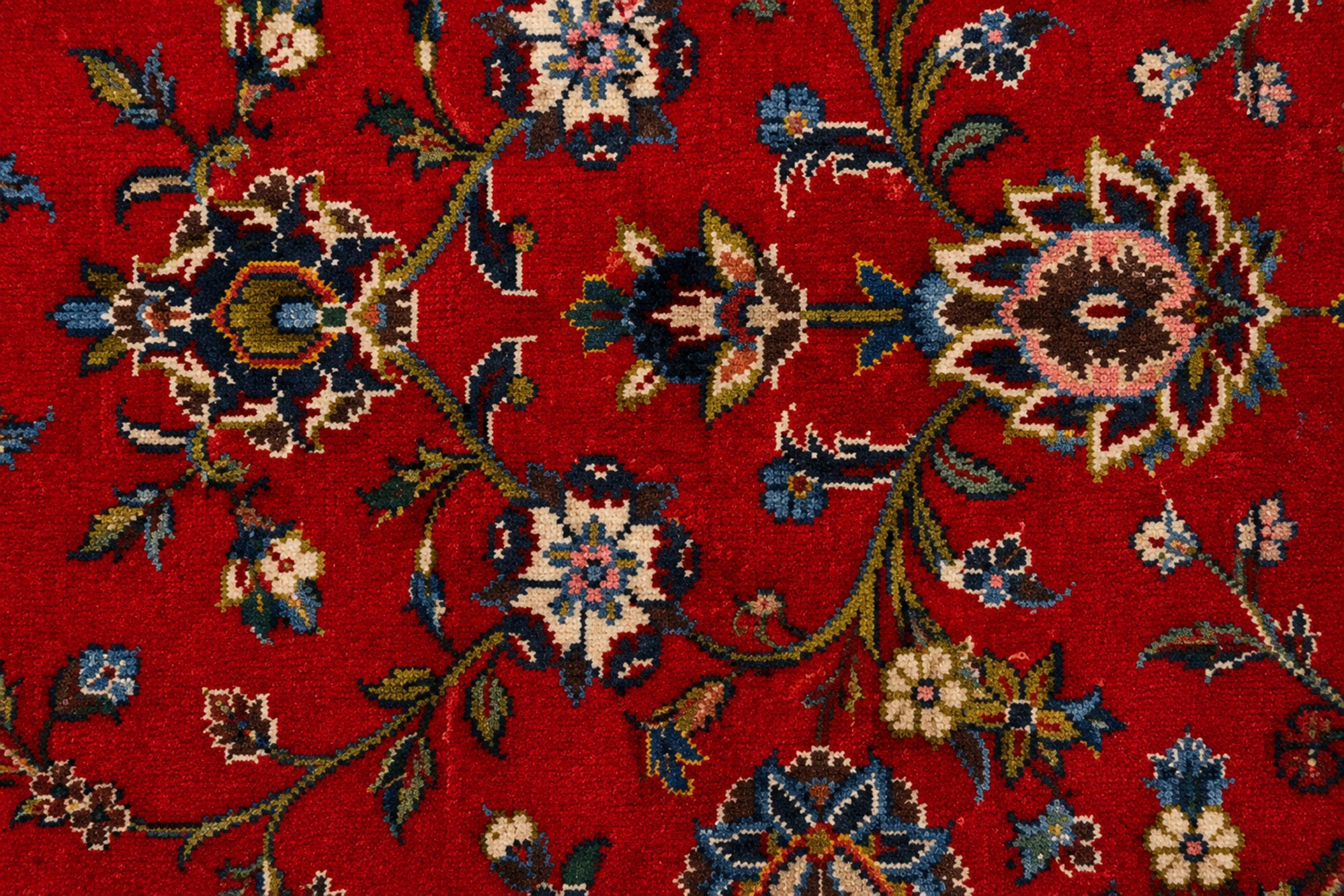 Red patterned rug texture
